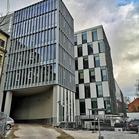 City Center Panorama Apartment *